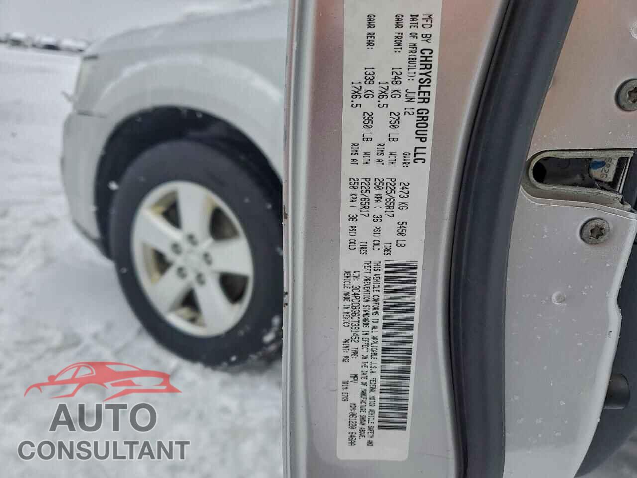 DODGE JOURNEY 2012 - 3C4PDCBG6CT391452