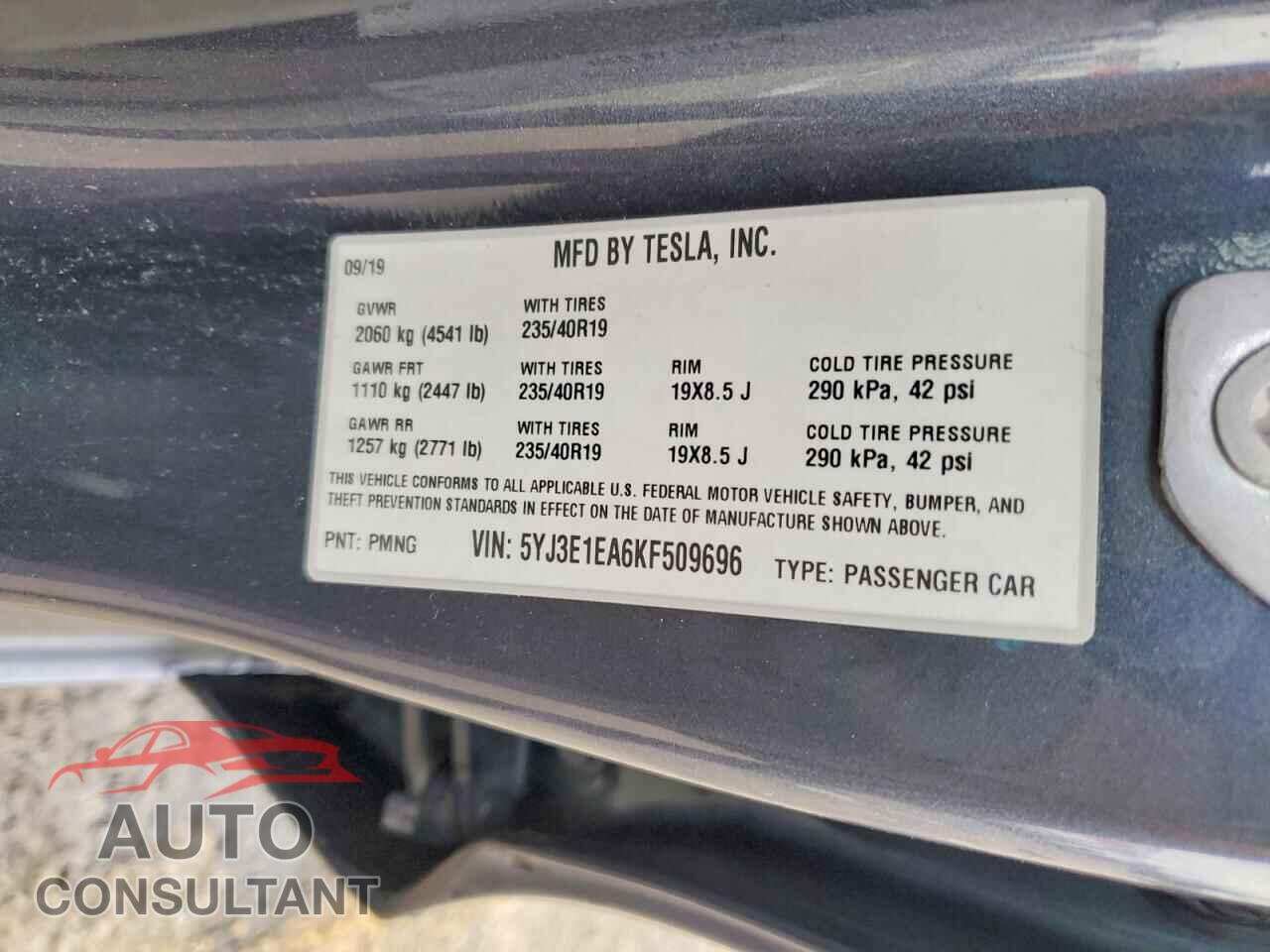 TESLA MODEL 3 2019 - 5YJ3E1EA6KF509696