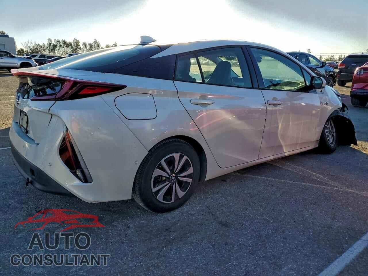 TOYOTA PRIUS 2017 - JTDKARFP5H3038803