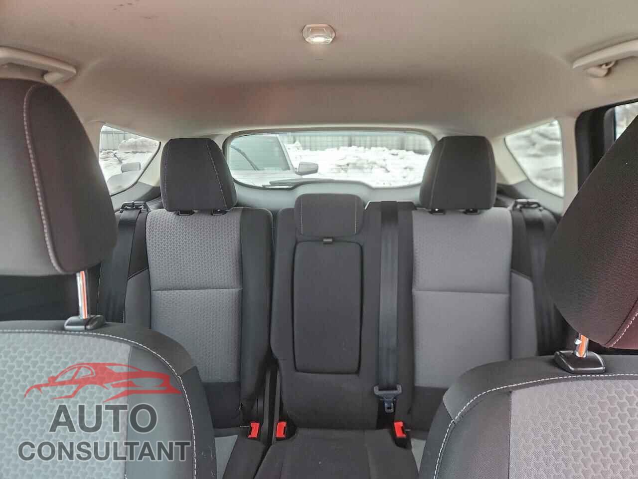 FORD ESCAPE 2017 - 1FMCU9G9XHUD33008