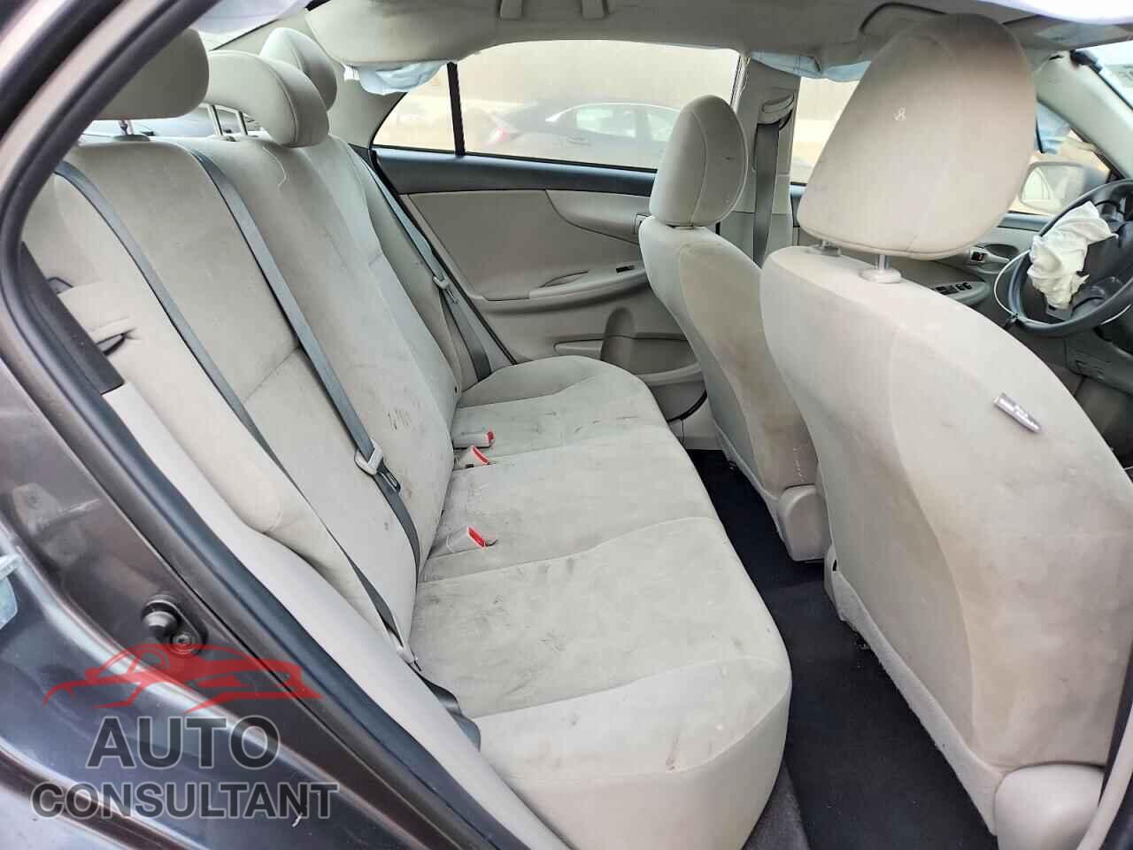 TOYOTA COROLLA 2013 - 2T1BU4EE0DC999904