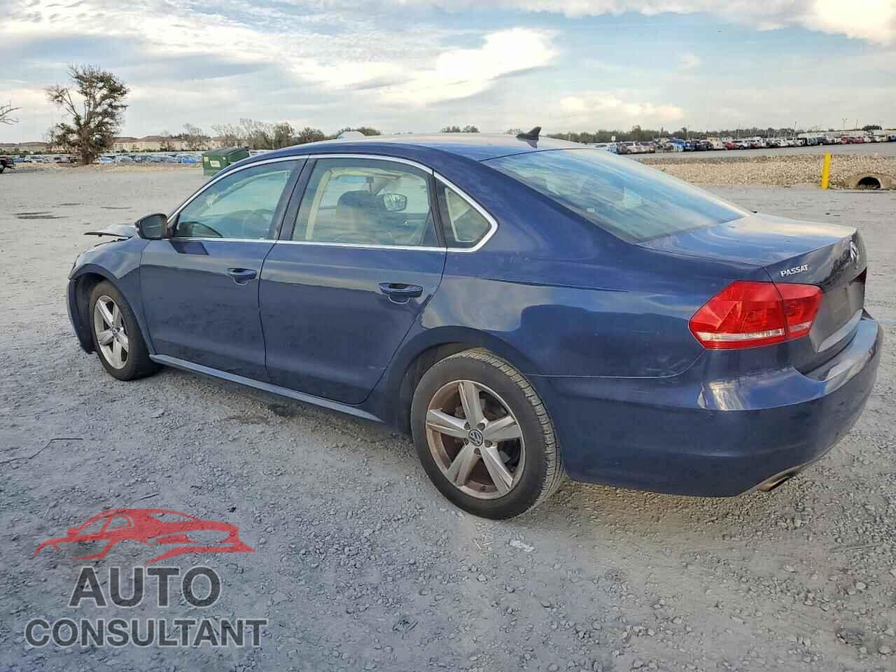 VOLKSWAGEN PASSAT 2014 - 1VWBS7A31EC110319