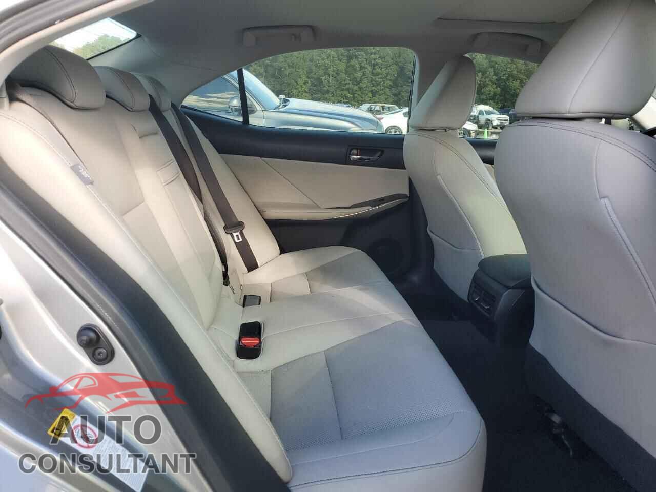 LEXUS IS 2016 - JTHBA1D20G5006206