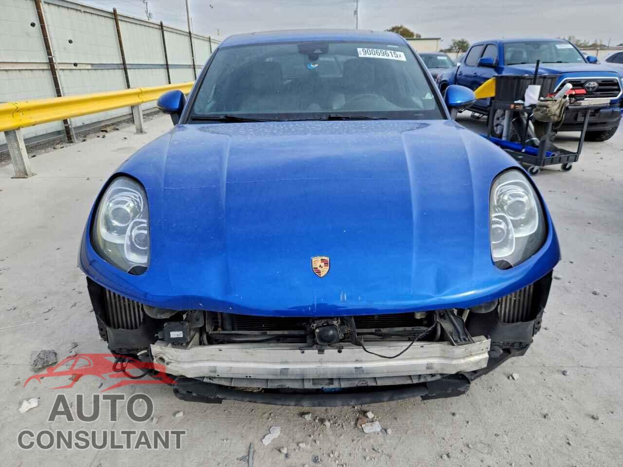 PORSCHE MACAN 2015 - WP1AB2A56FLB62810