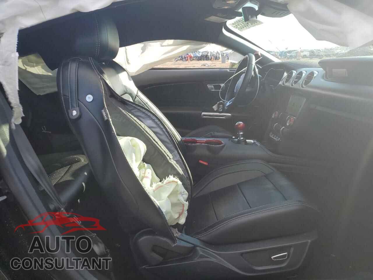 FORD MUSTANG 2018 - 1FA6P8CF4J5153141