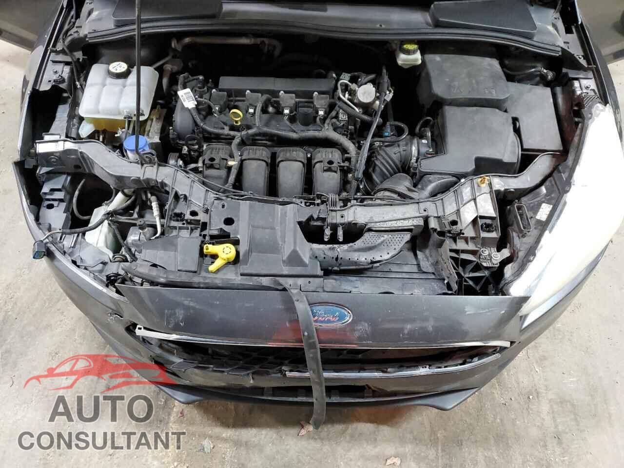 FORD FOCUS 2017 - 1FADP3K27HL201648