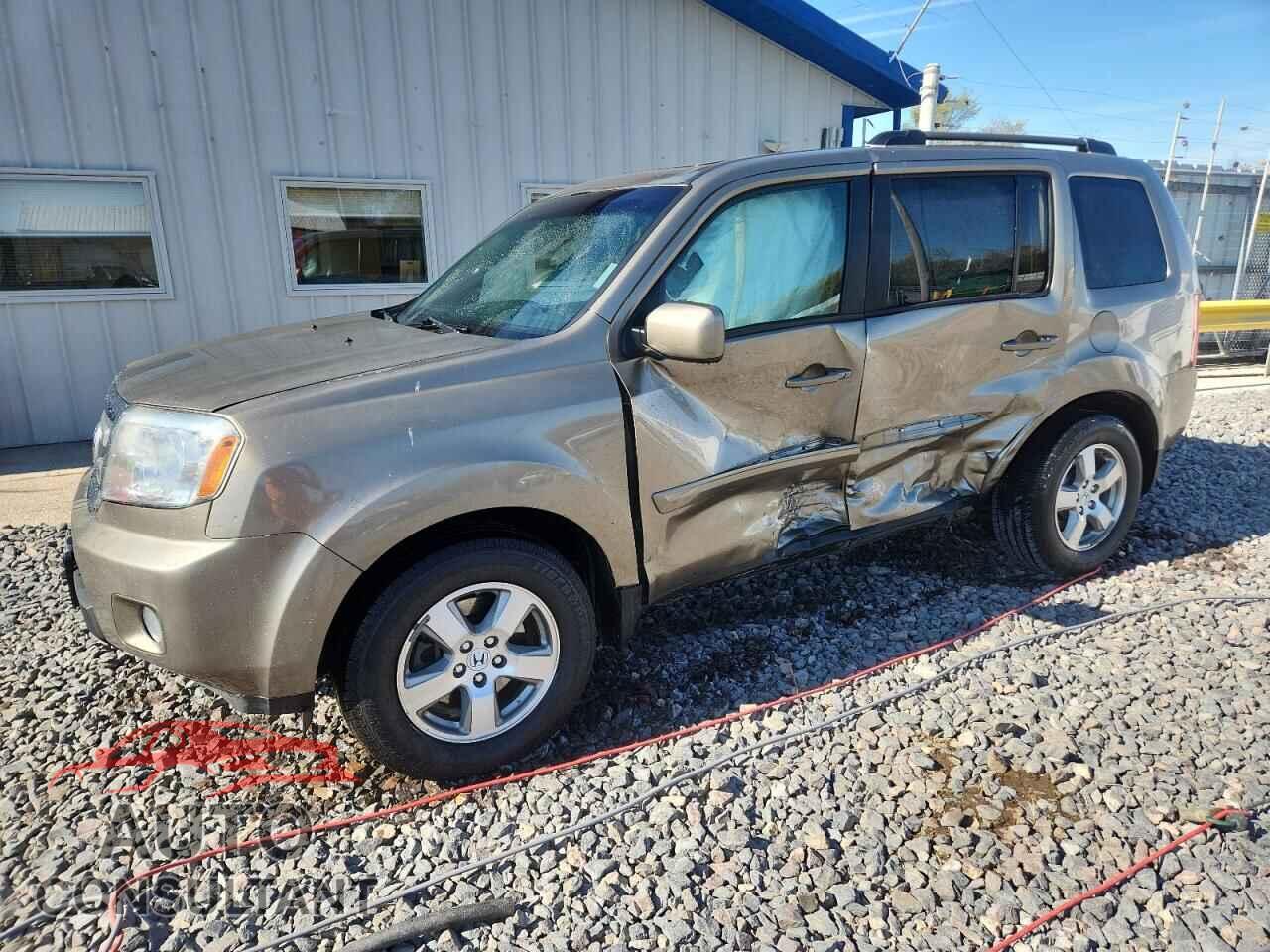 HONDA PILOT 2011 - 5FNYF4H57BB084279