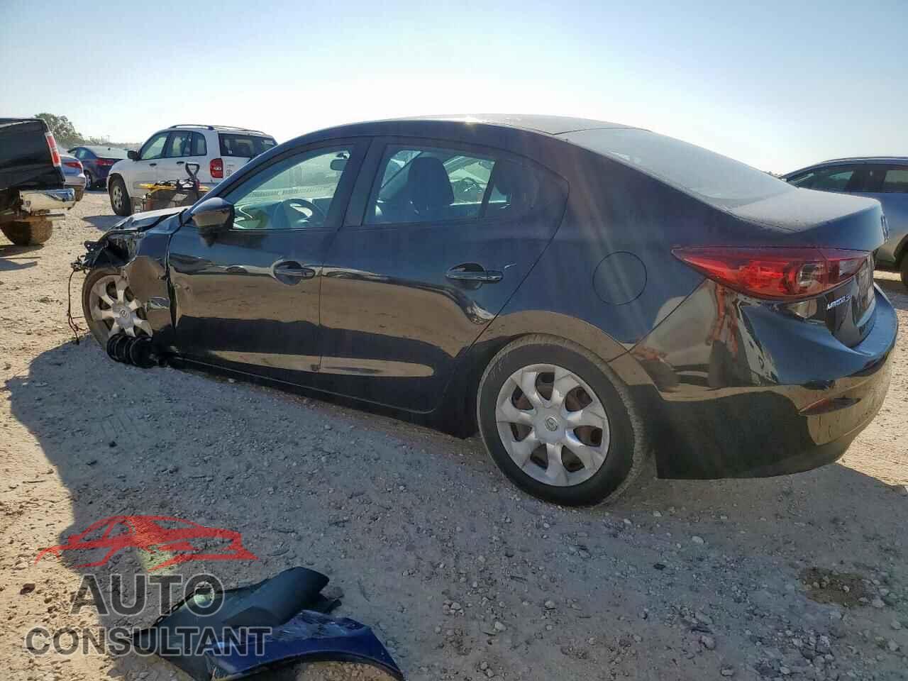 MAZDA 3 2015 - 3MZBM1U79FM212618