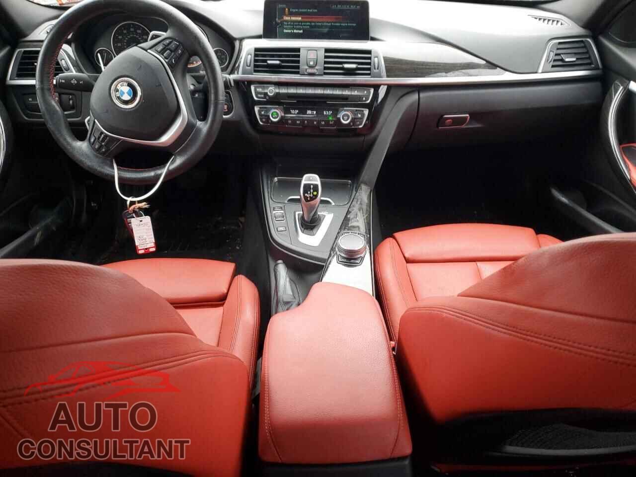 BMW 3 SERIES 2017 - WBA8D9C38HA005127