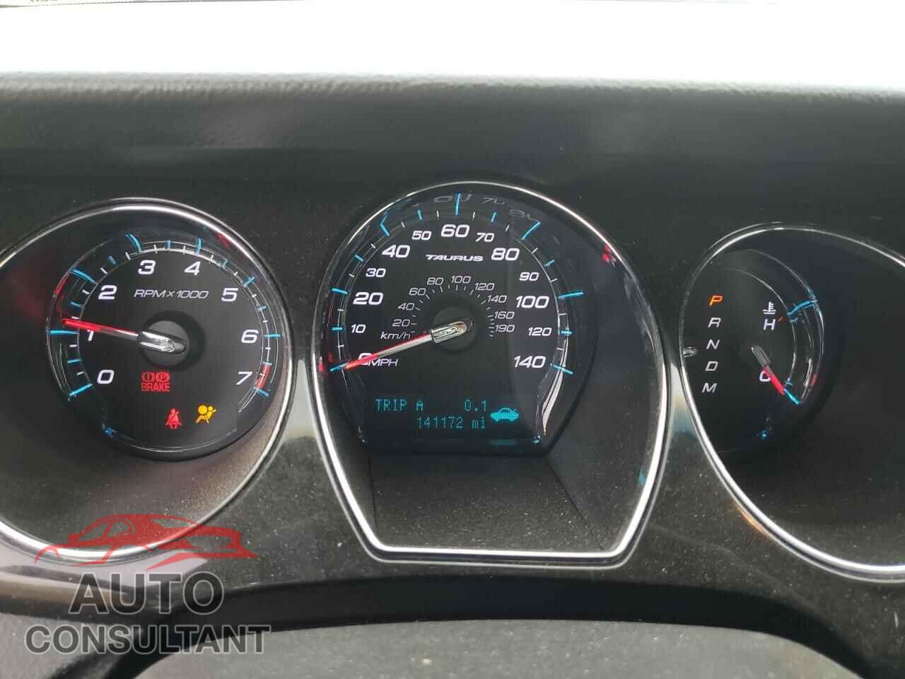 FORD TAURUS 2011 - 1FAHP2FW9BG109790