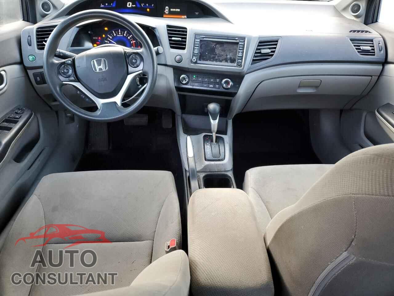 HONDA CIVIC 2012 - 2HGFB2F86CH580417