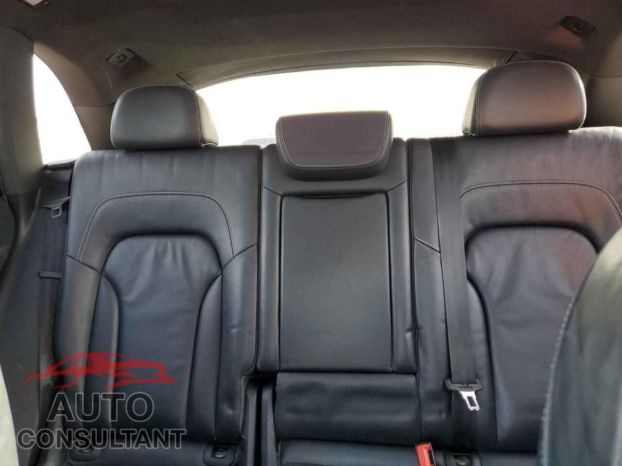 AUDI SQ5 2015 - WA1CGAFP2FA097444