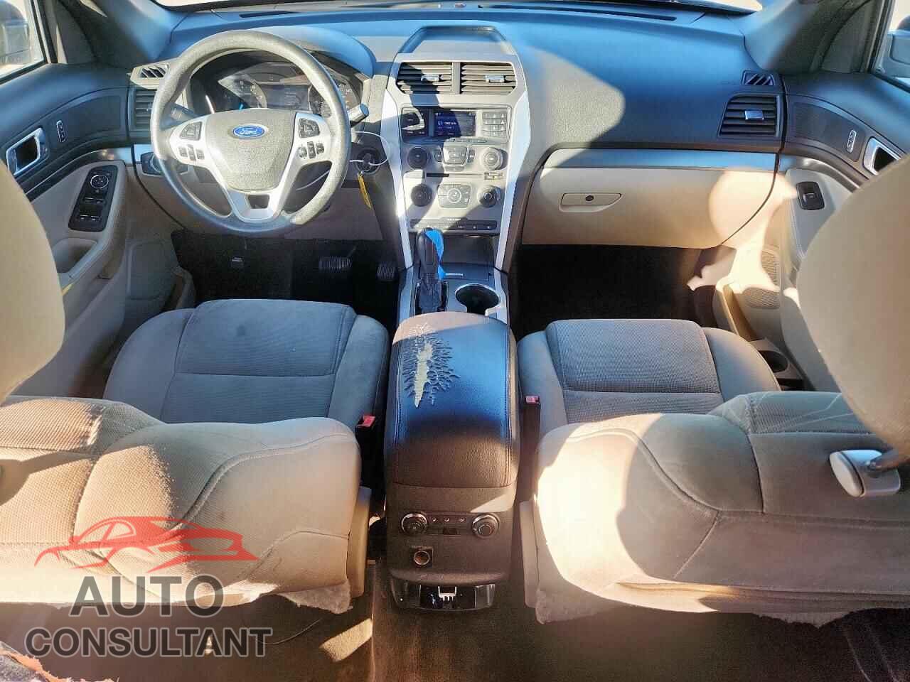 FORD EXPLORER 2015 - 1FM5K7B88FGA40236