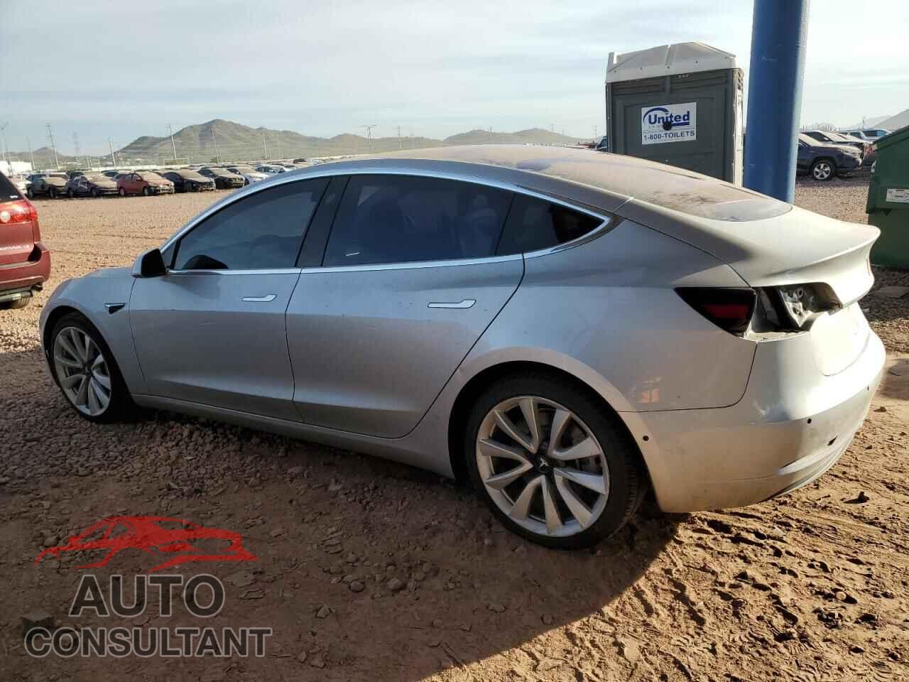 TESLA MODEL 3 2018 - 5YJ3E1EA4JF048688