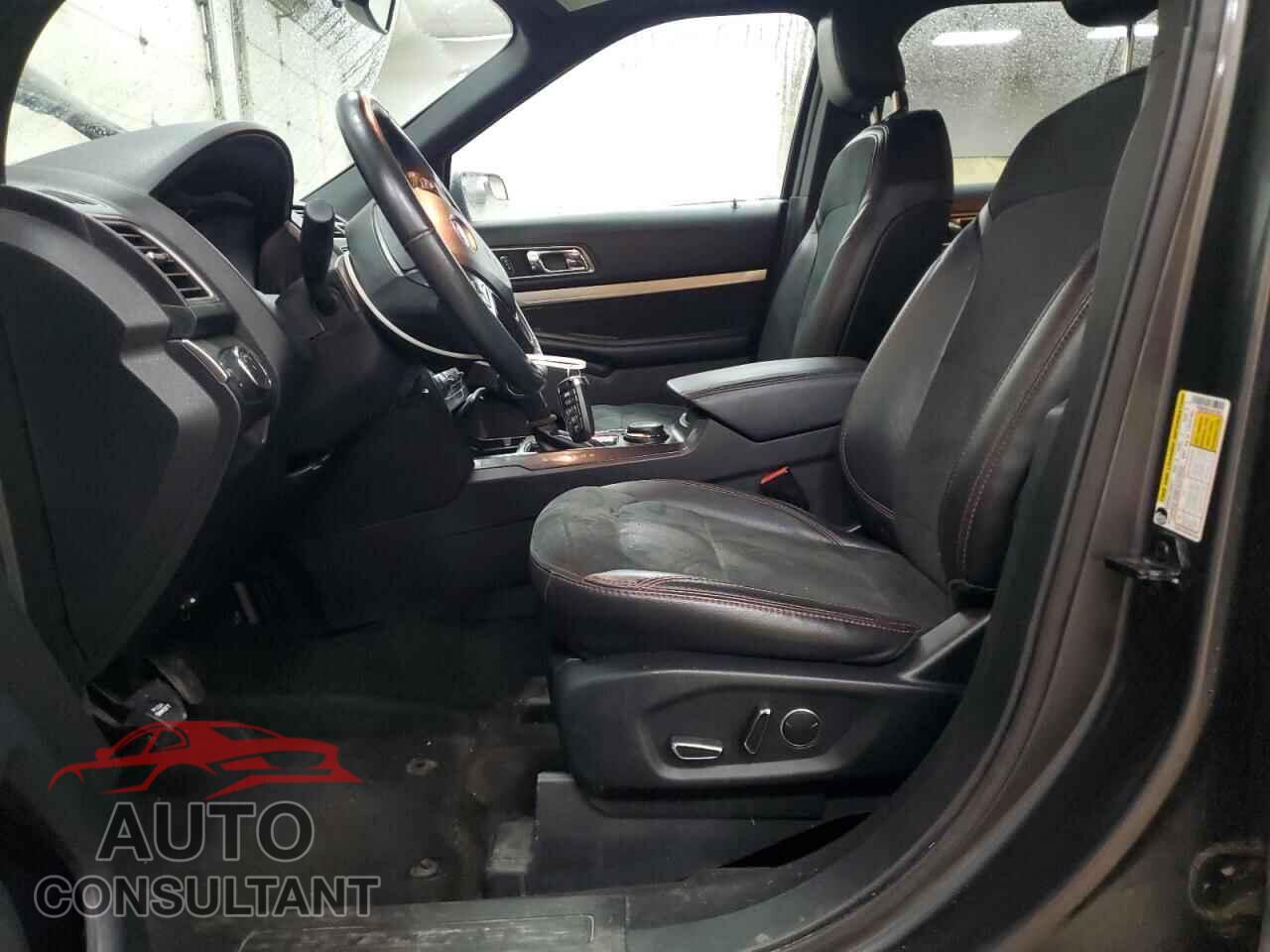 FORD EXPLORER 2018 - 1FM5K8D85JGA78602