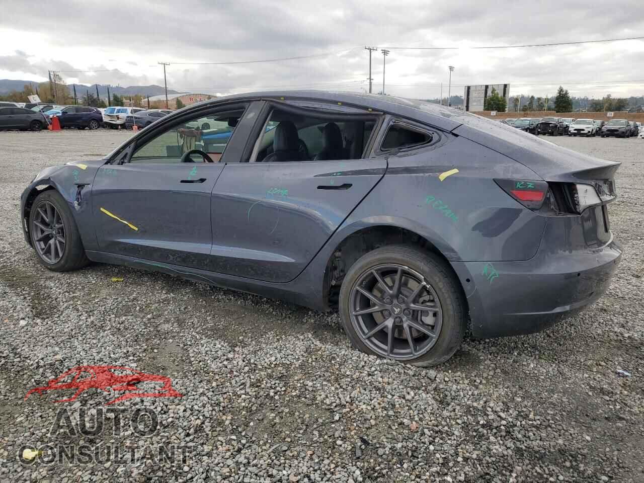 TESLA MODEL 3 2022 - 5YJ3E1EBXNF164069