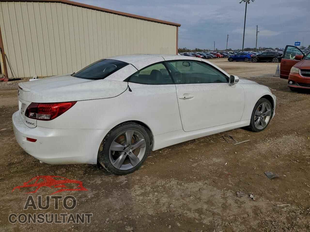 LEXUS IS 2011 - JTHFF2C20B2520822