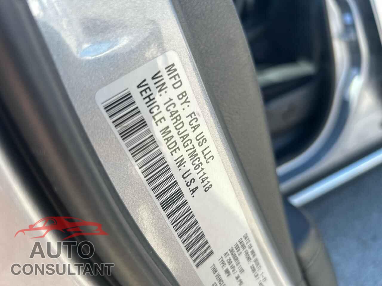 DODGE DURANGO 2021 - 1C4RDJAG7MC611418