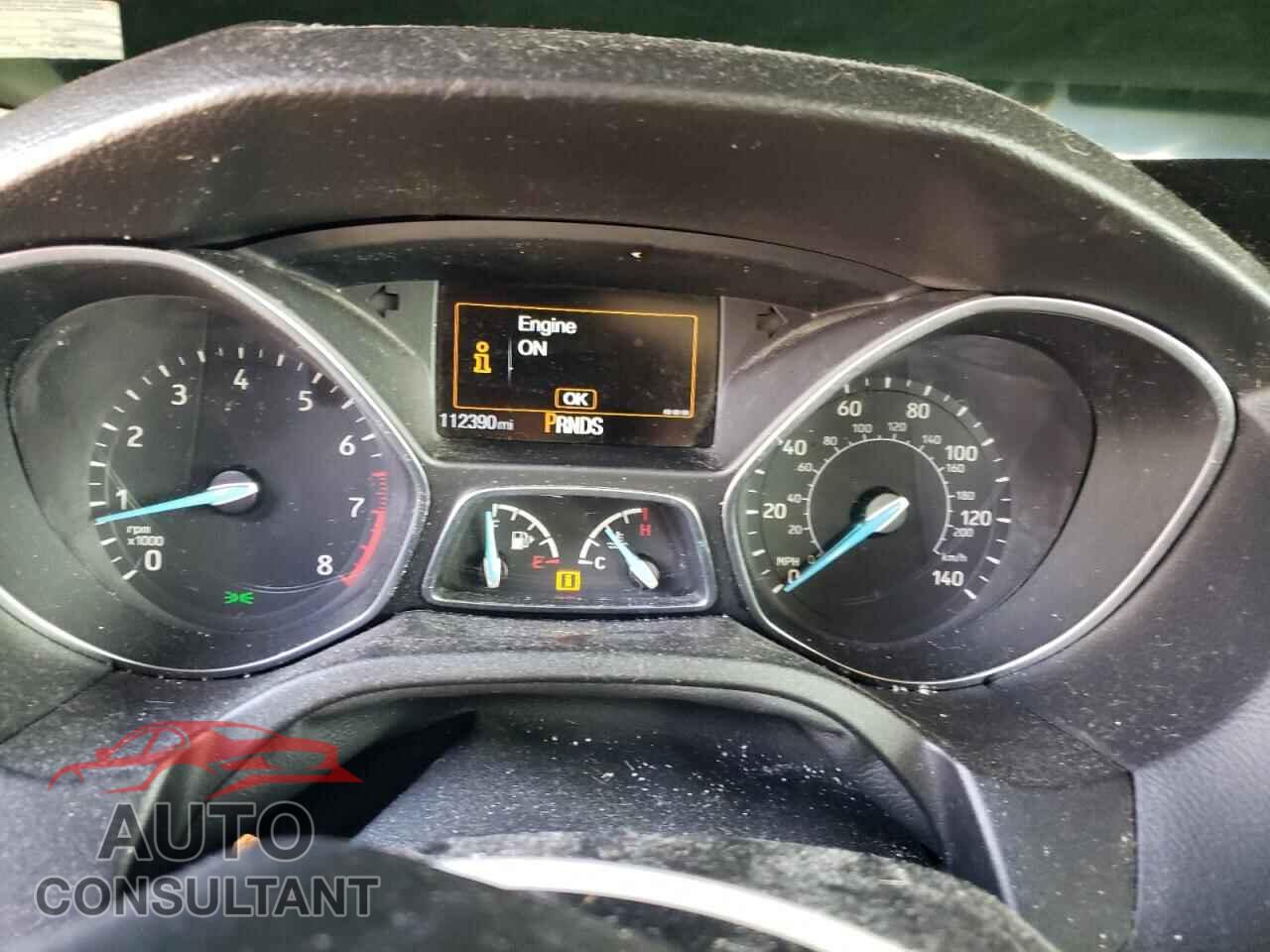 FORD FOCUS 2015 - 1FADP3F22FL311627