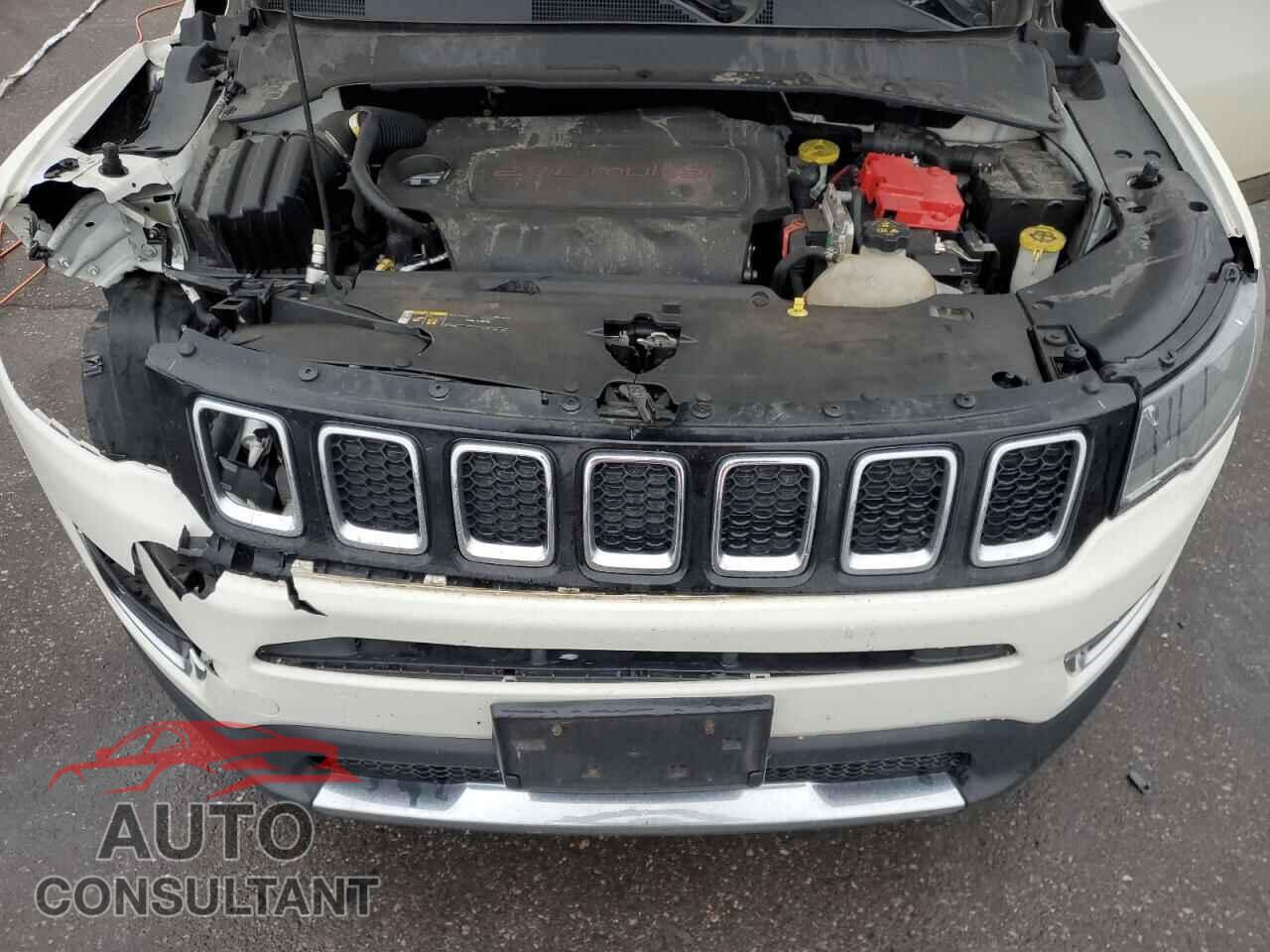 JEEP COMPASS 2019 - 3C4NJDCB9KT747576
