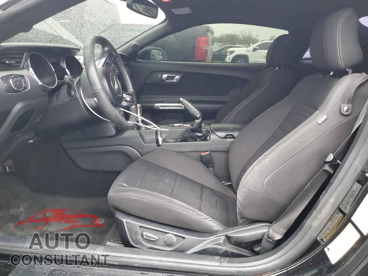 FORD MUSTANG 2017 - 1FA6P8CF2H5353557