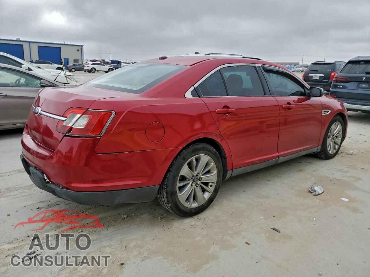 FORD TAURUS 2010 - 1FAHP2FW2AG131127