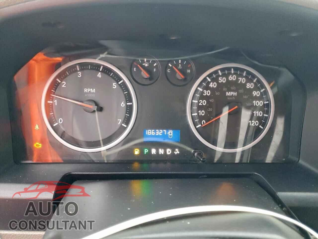 DODGE RAM 1500 2012 - 1C6RD7KT2CS144564