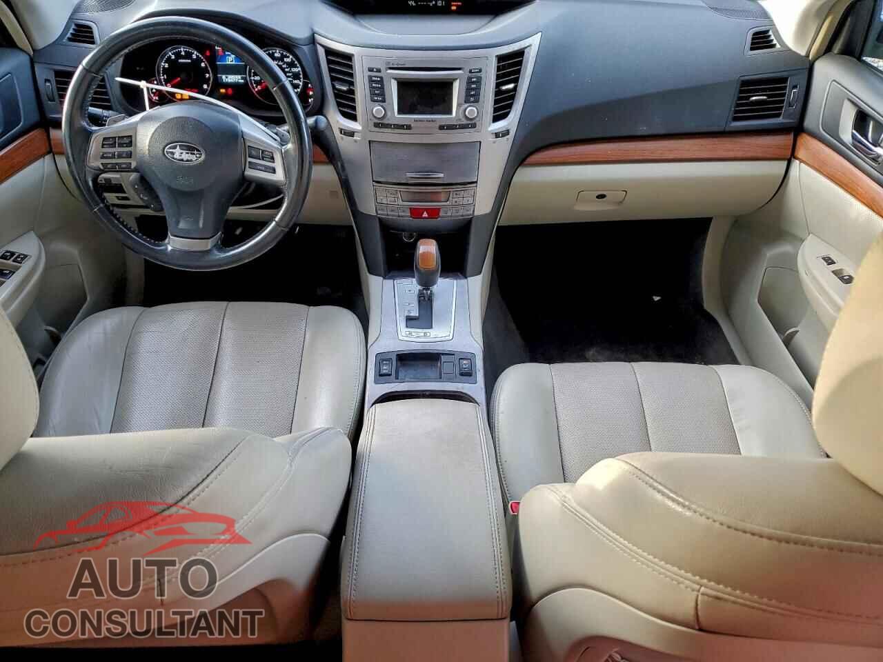SUBARU OUTBACK 2013 - 4S4BRBKC1D3309865