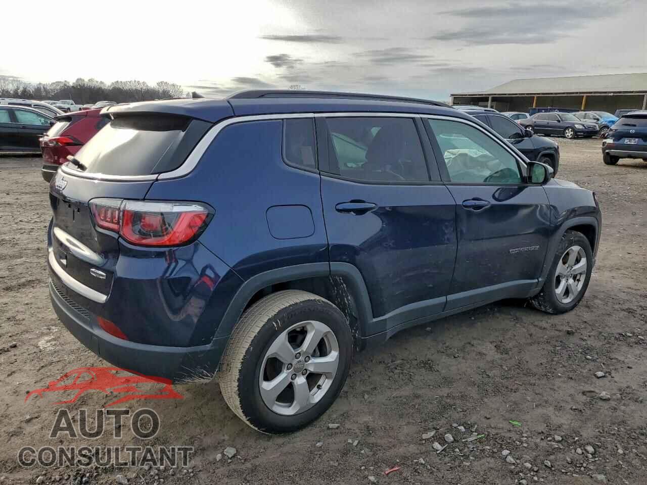 JEEP COMPASS 2018 - 3C4NJCBB3JT356210