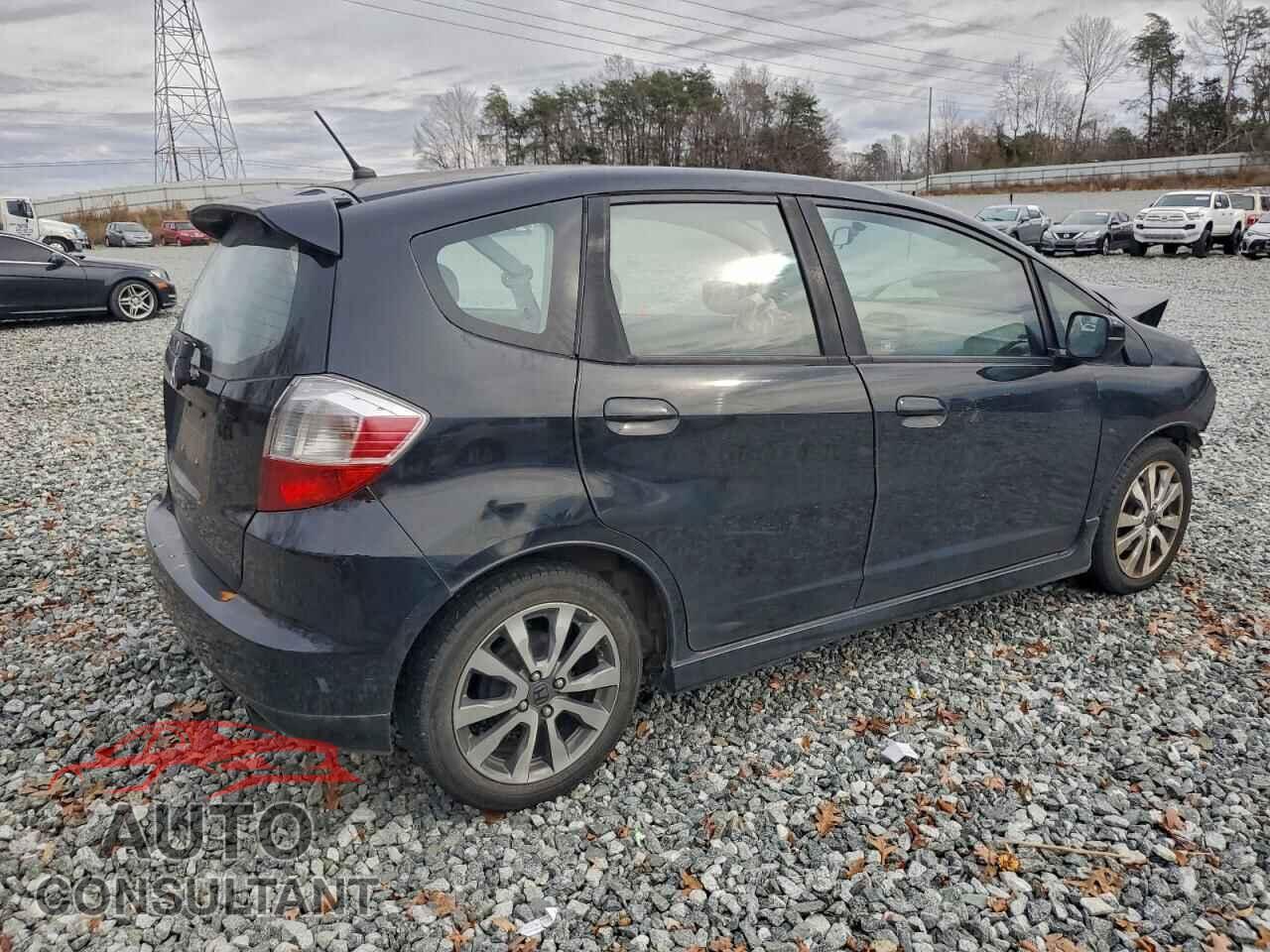 HONDA FIT 2013 - JHMGE8H54DC054936
