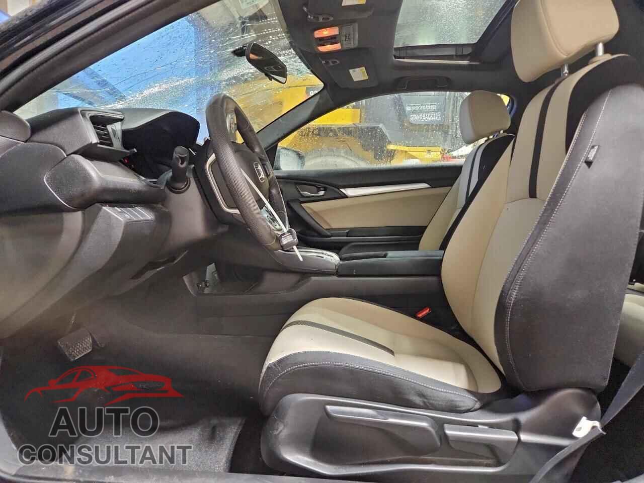 HONDA CIVIC 2018 - 2HGFC4B01JH300540