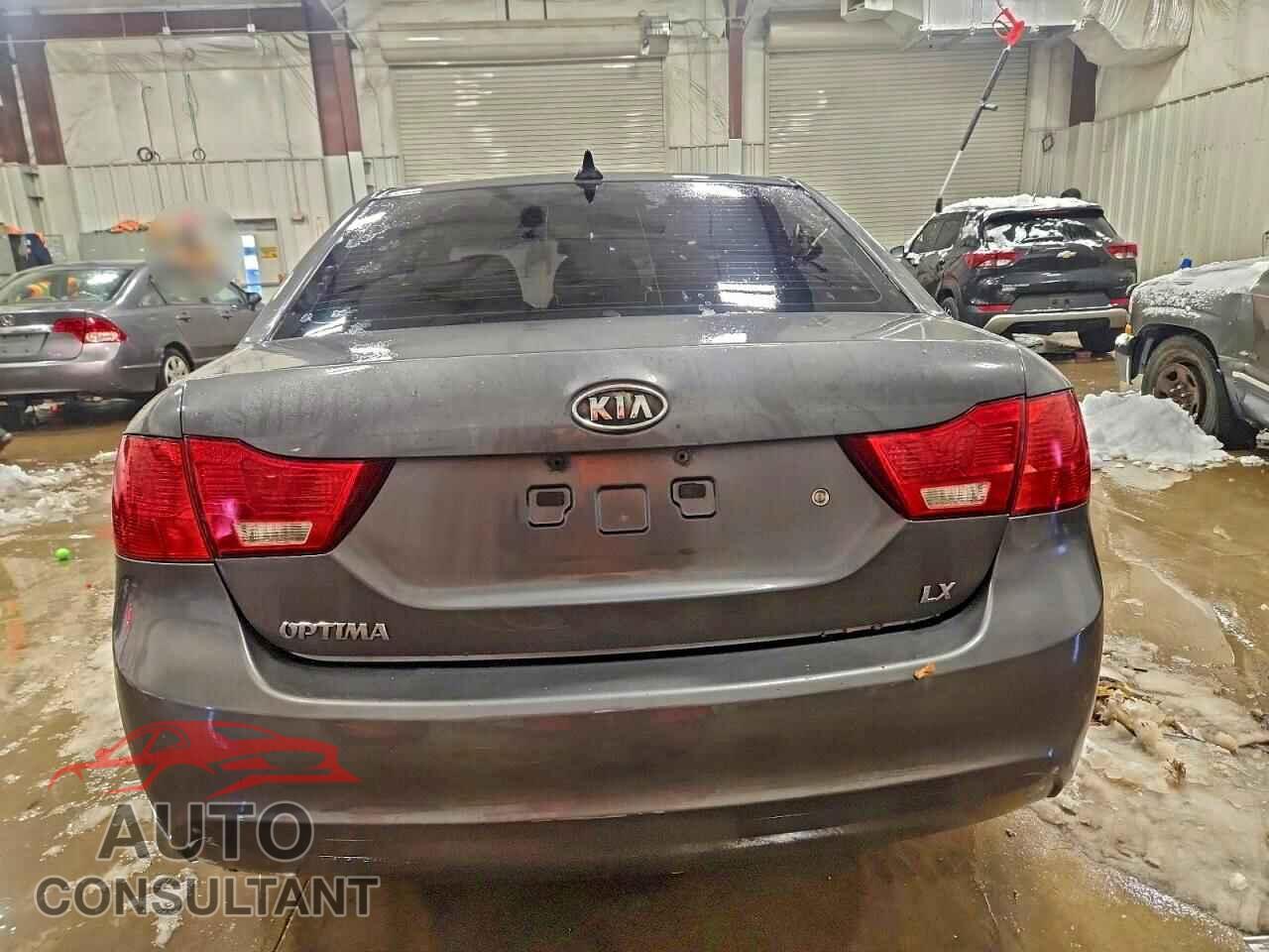 KIA OPTIMA 2009 - KNAGE228095320074