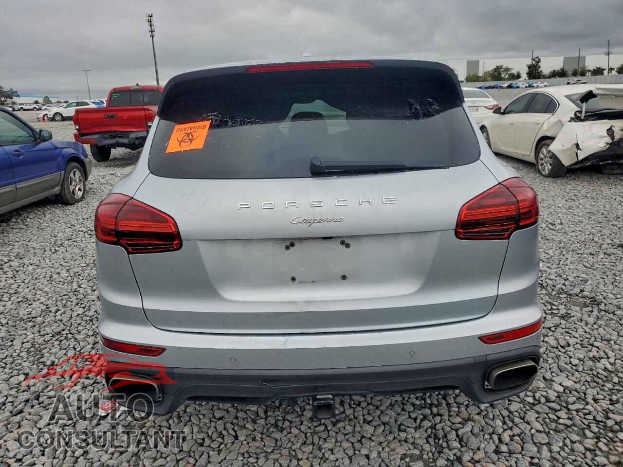PORSCHE CAYENNE 2017 - WP1AA2A26HKA85633