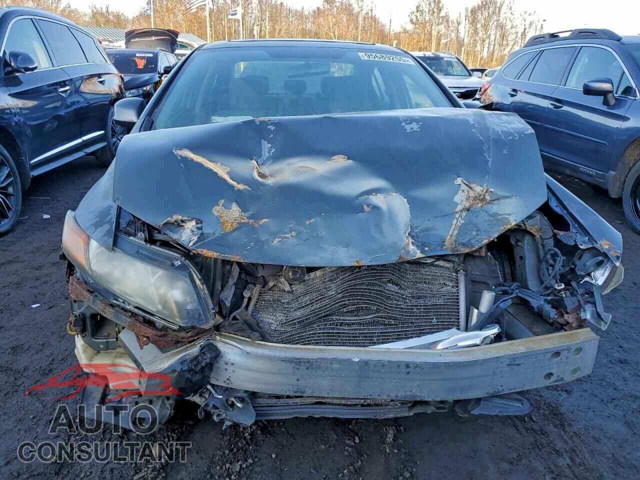 HONDA CIVIC 2012 - 2HGFB2F83CH311050