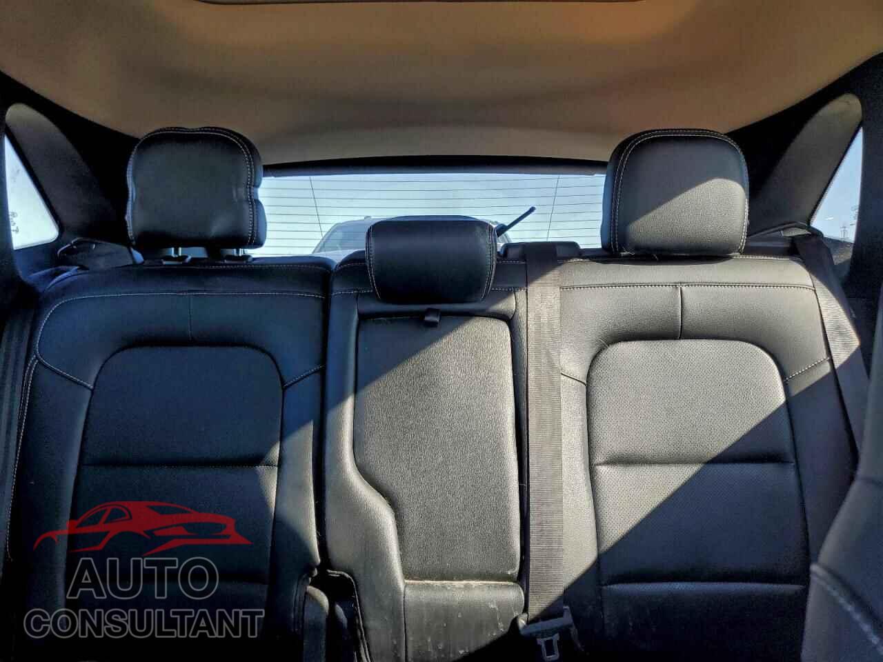 FORD ESCAPE 2020 - 1FMCU0H69LUA83852