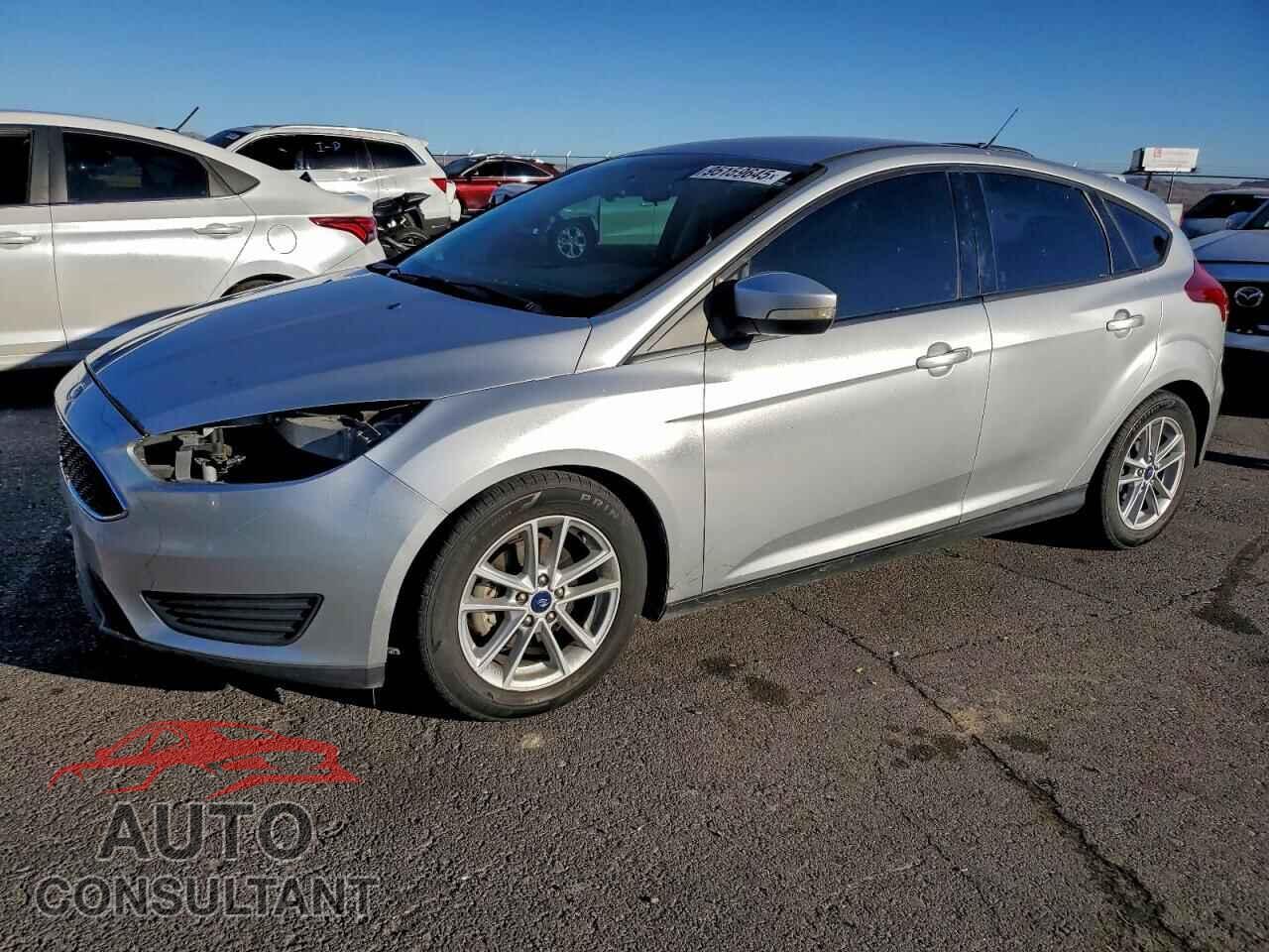 FORD FOCUS 2017 - 1FADP3K21HL271601