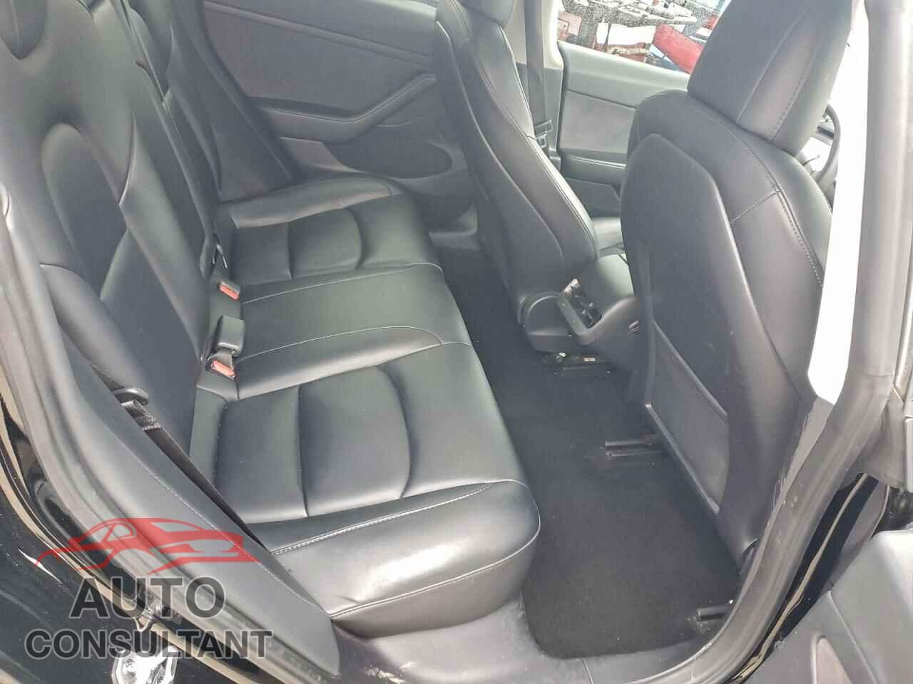 TESLA MODEL 3 2022 - 5YJ3E1EA2NF374768