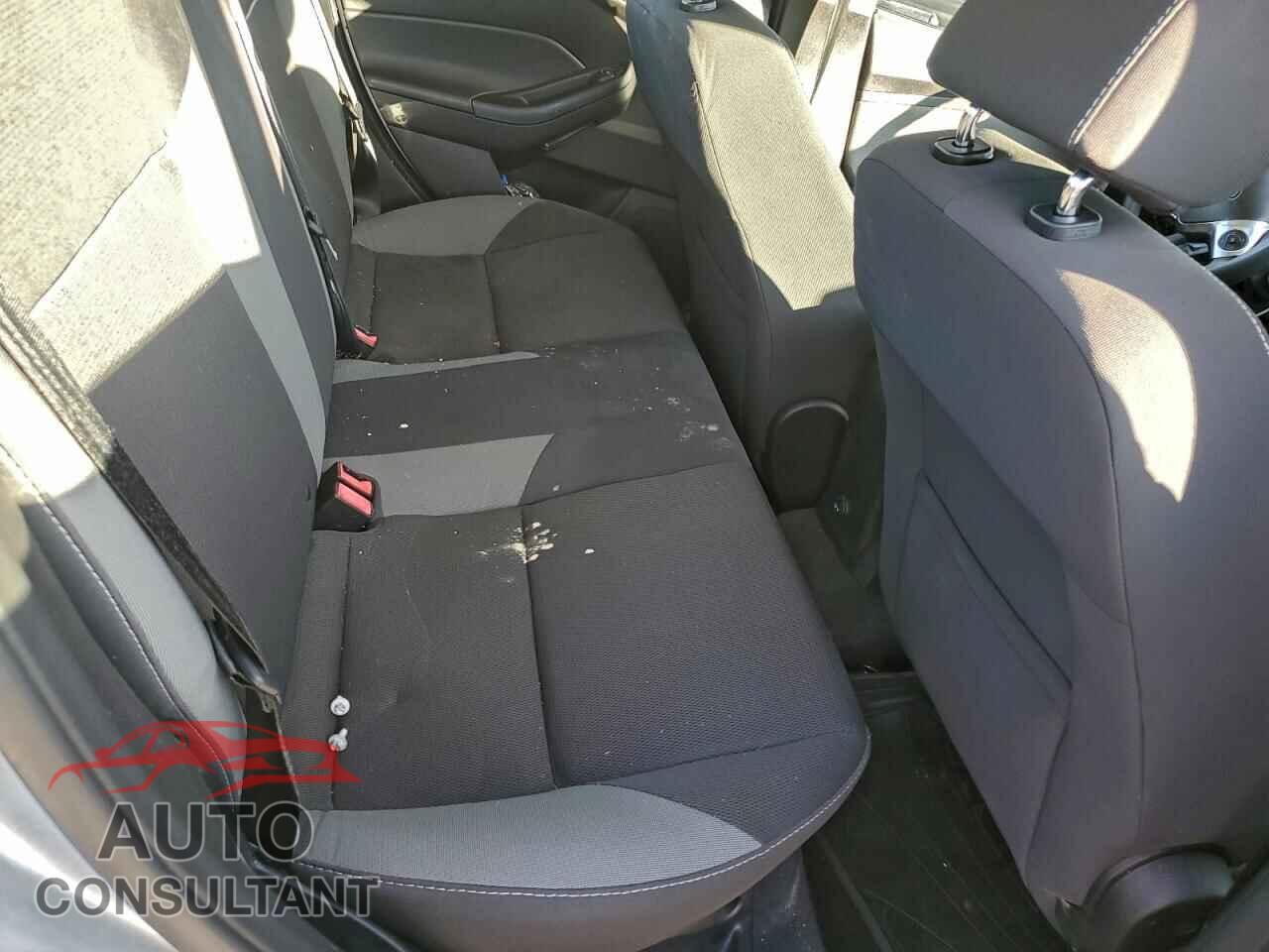 FORD FOCUS 2013 - 1FADP3F25DL187138