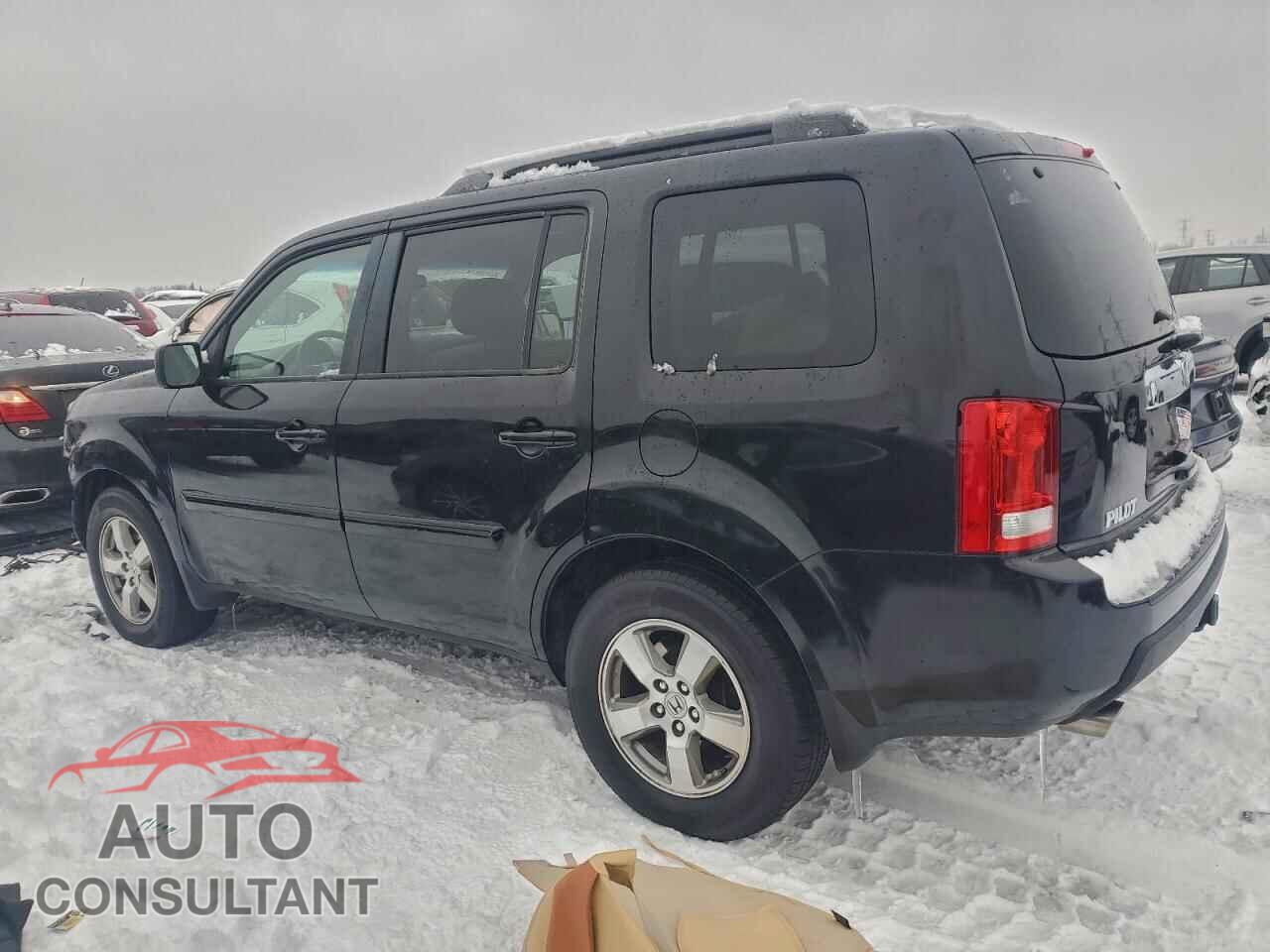 HONDA PILOT 2010 - 5FNYF4H45AB036110