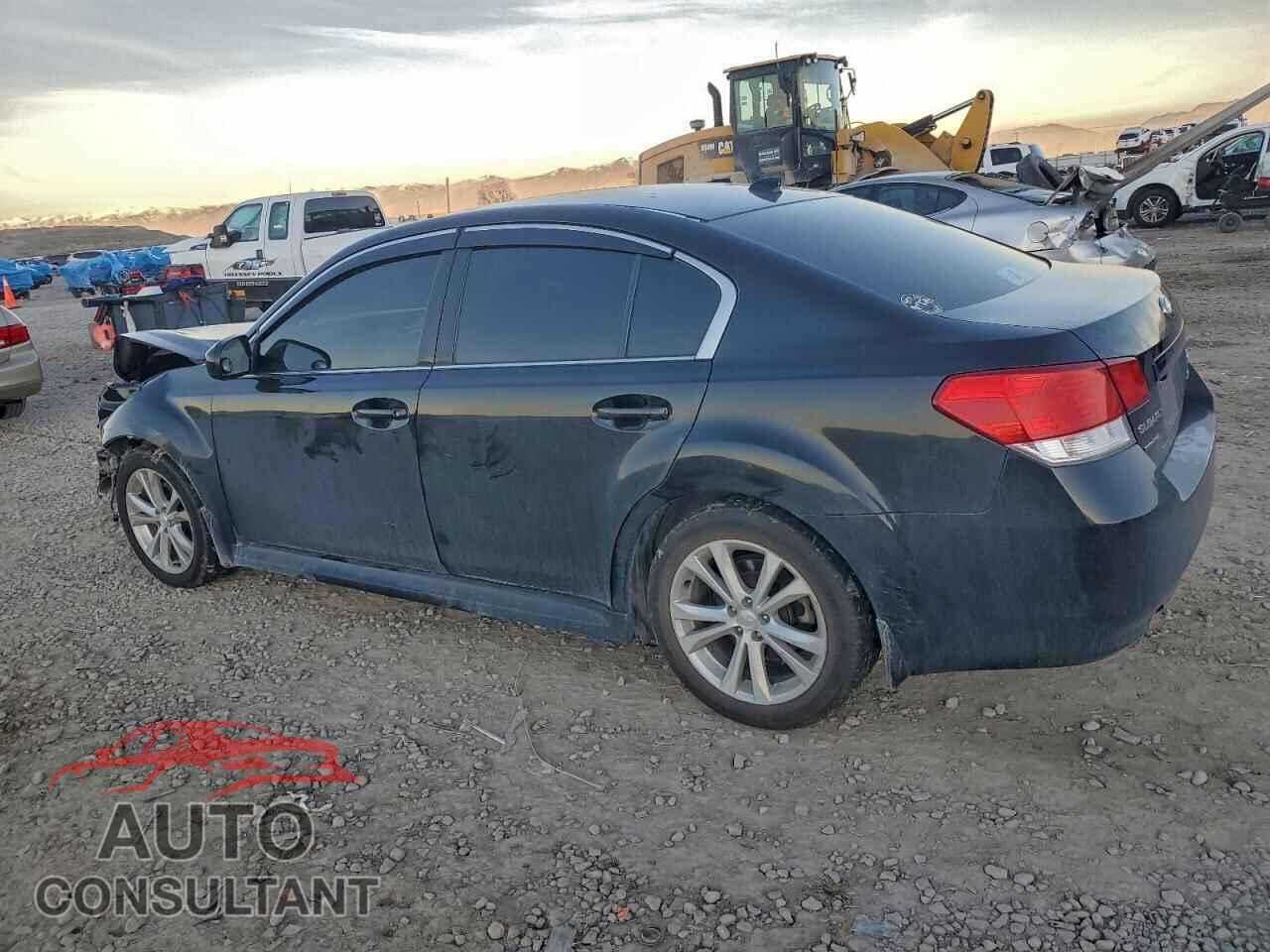 SUBARU LEGACY 2013 - 4S3BMDJ68D2013239