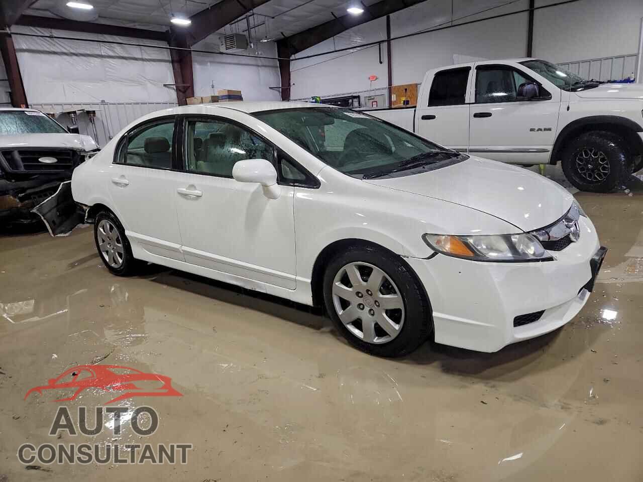HONDA CIVIC 2009 - 19XFA16599E040856