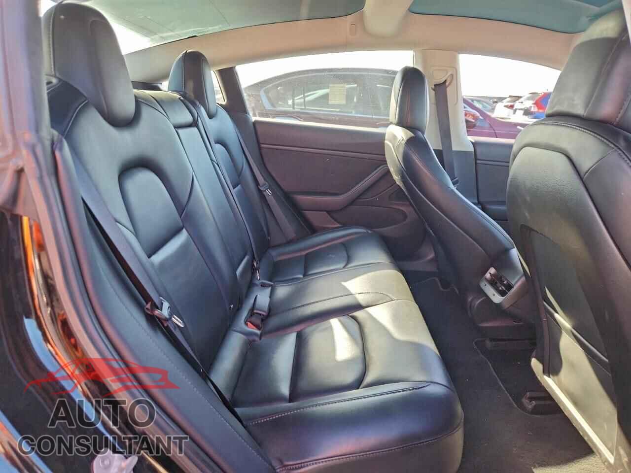 TESLA MODEL 3 2018 - 5YJ3E1EA2JF176427