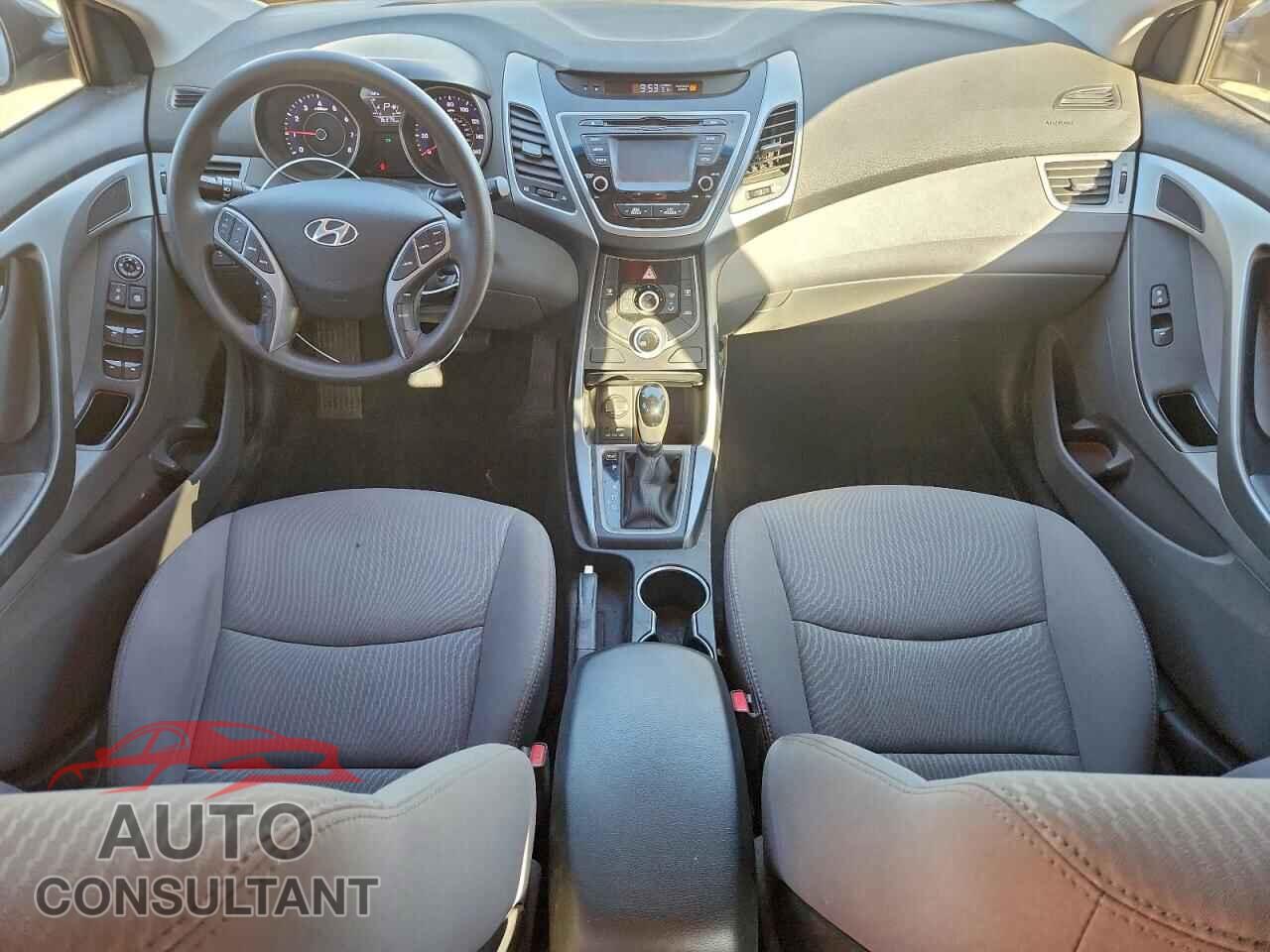 HYUNDAI ELANTRA 2016 - 5NPDH4AE3GH772422