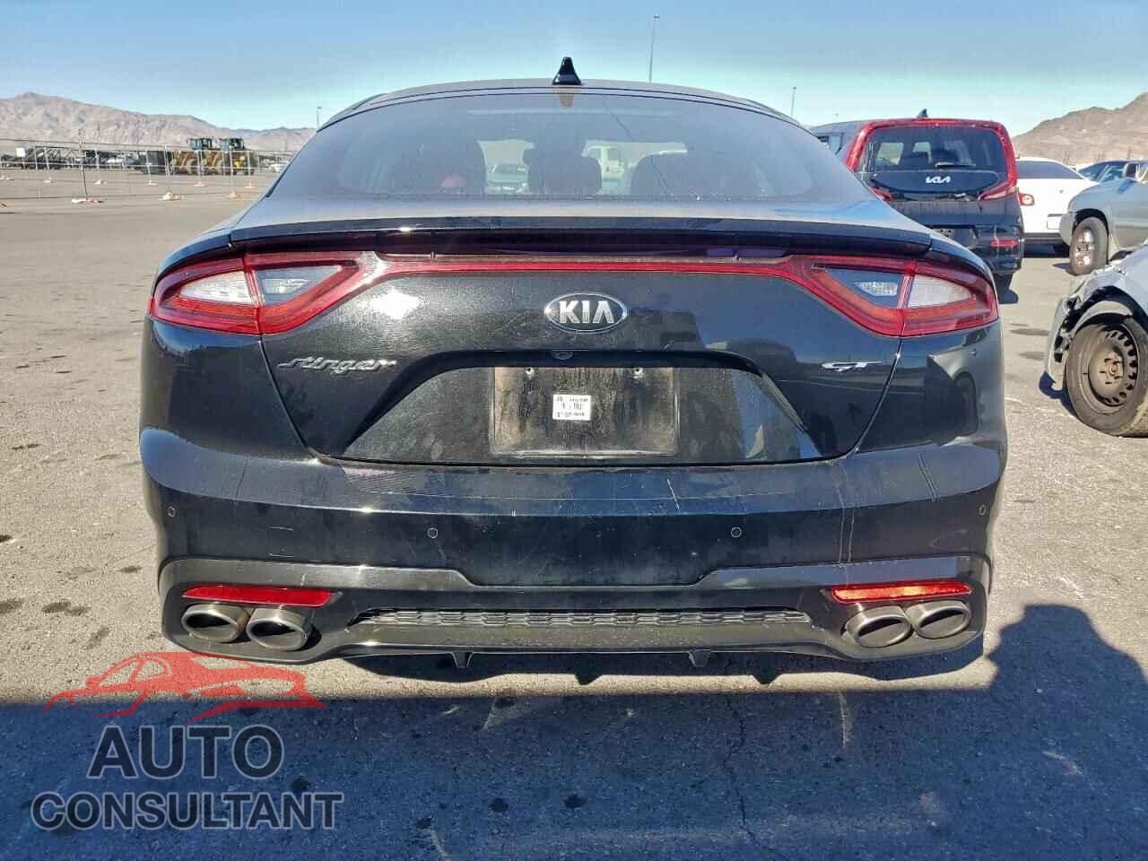 KIA STINGER 2019 - KNAE45LC7K6051036