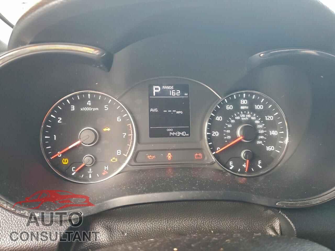 KIA FORTE 2017 - 3KPFK4A75HE037524