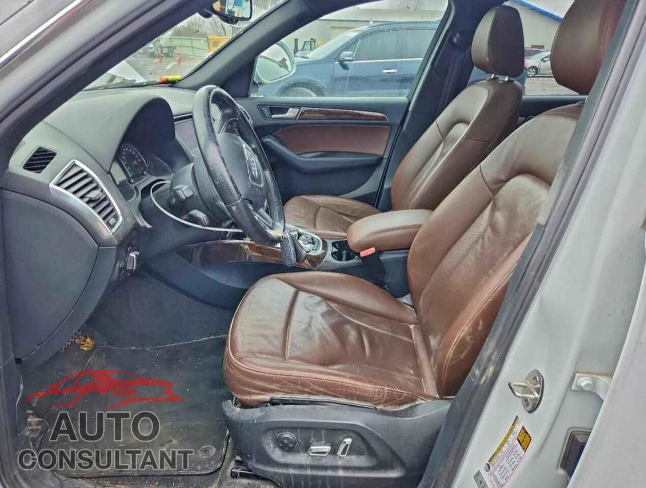 AUDI Q5 2013 - WA1LFAFP8DA047714