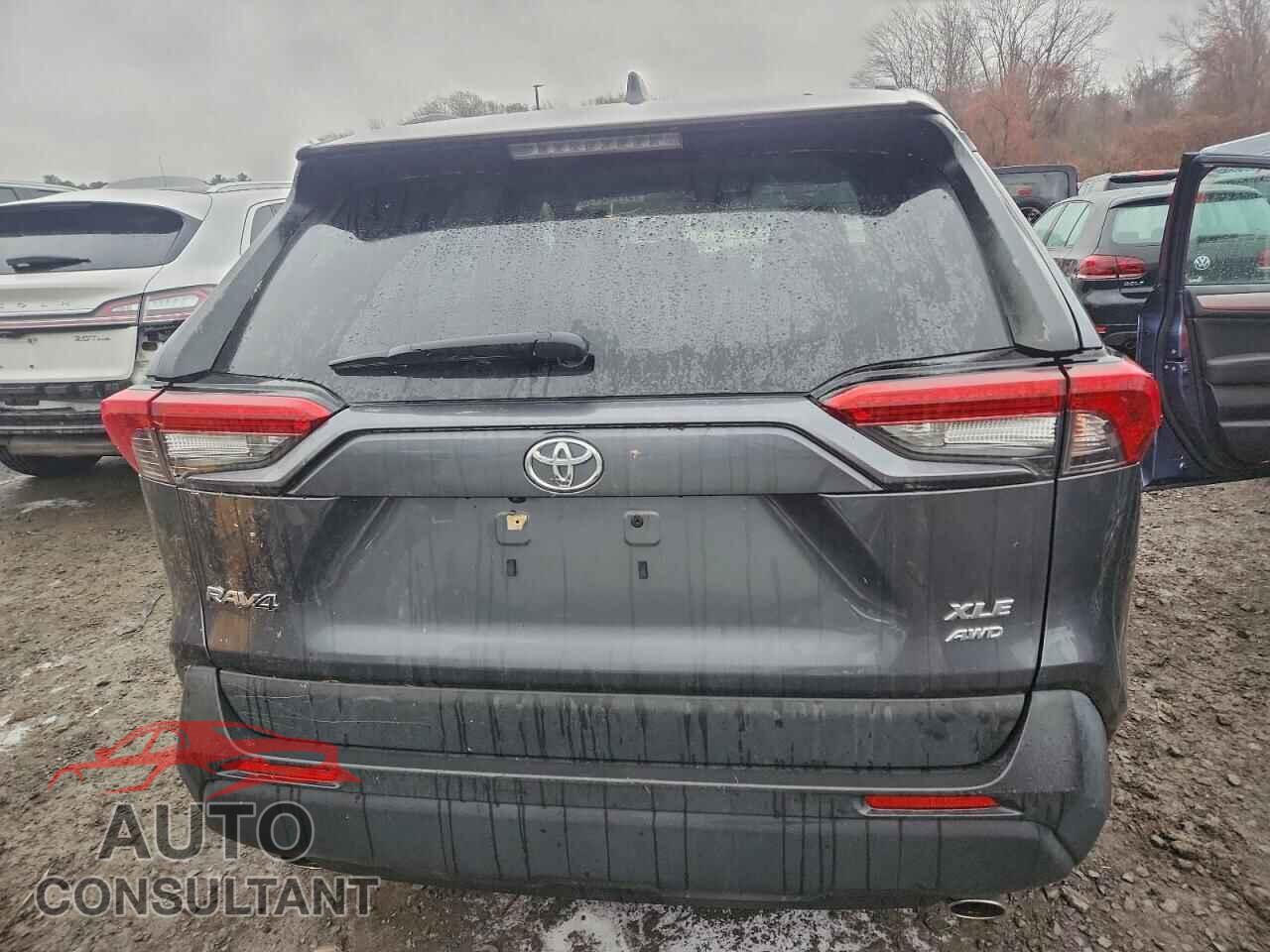 TOYOTA RAV4 2019 - JTMP1RFV5KD015804