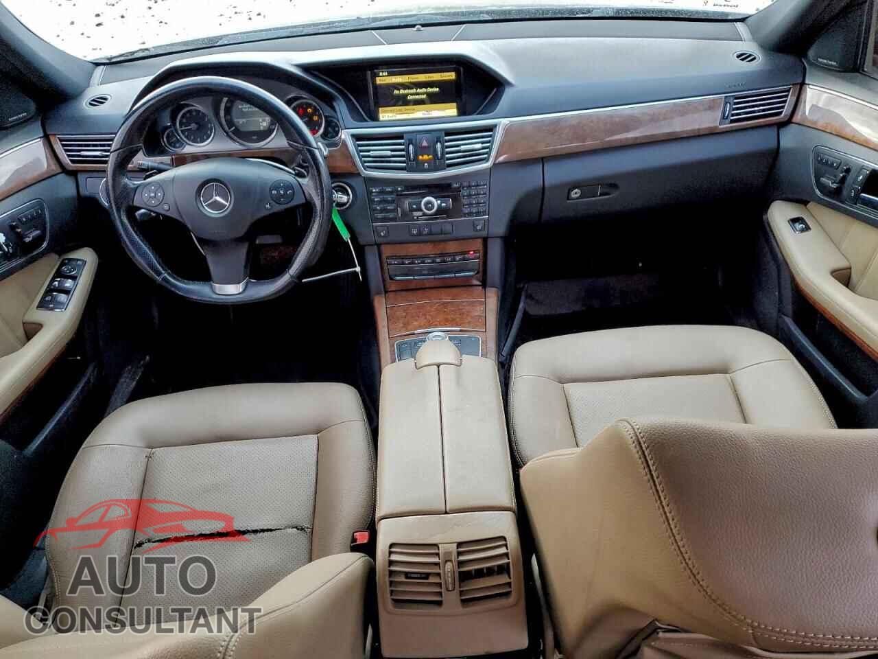 MERCEDES-BENZ E-CLASS 2010 - WDDHF8HB3AA117014
