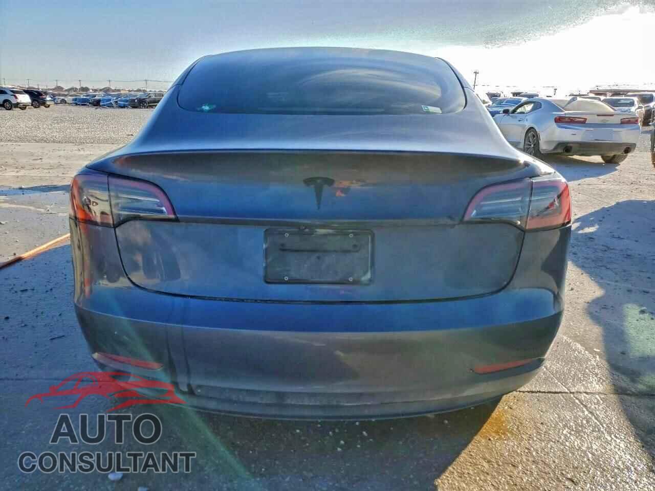 TESLA MODEL 3 2023 - 5YJ3E1EA1PF697485