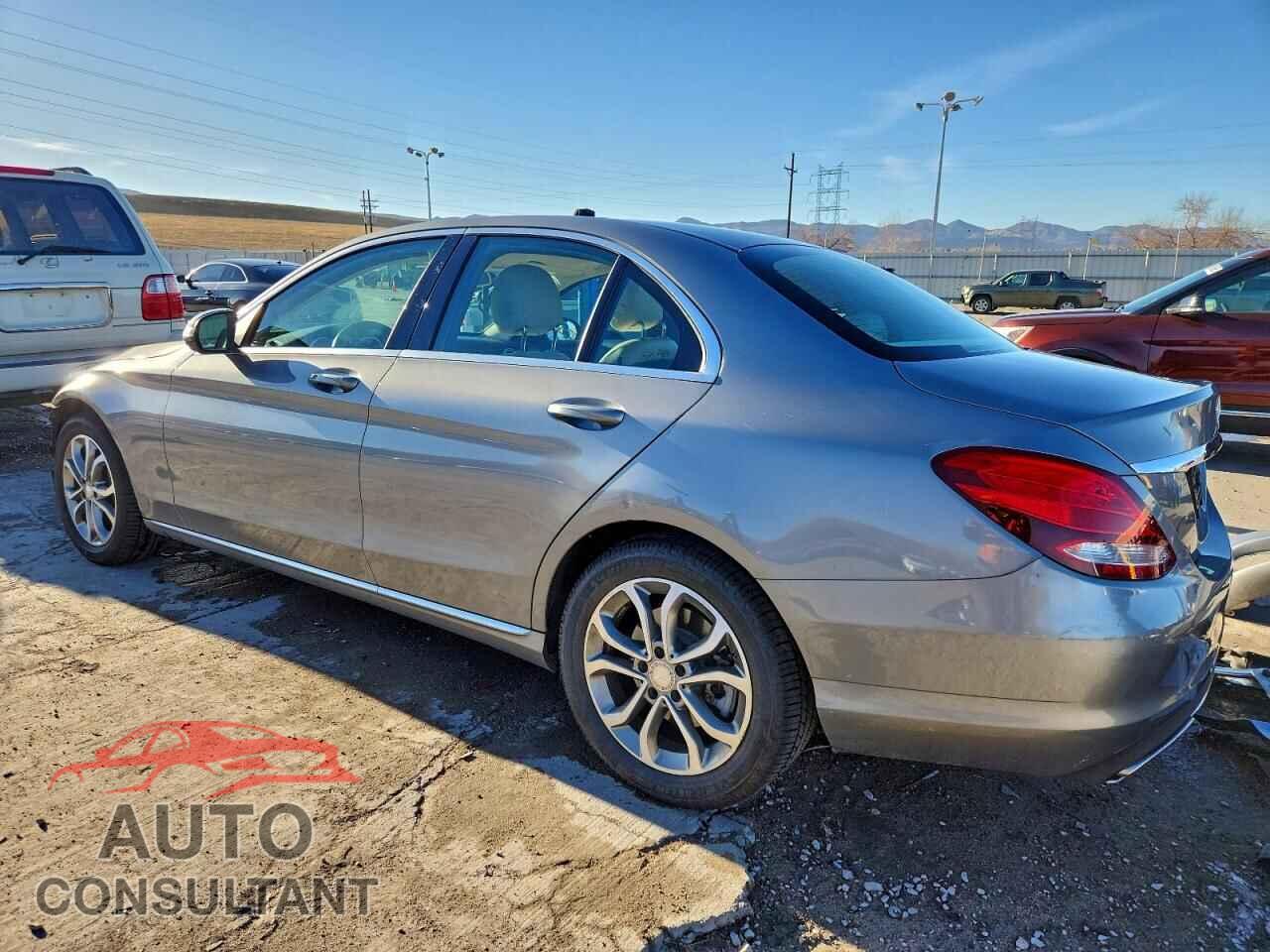 MERCEDES-BENZ C-CLASS 2015 - 55SWF4KB9FU095259